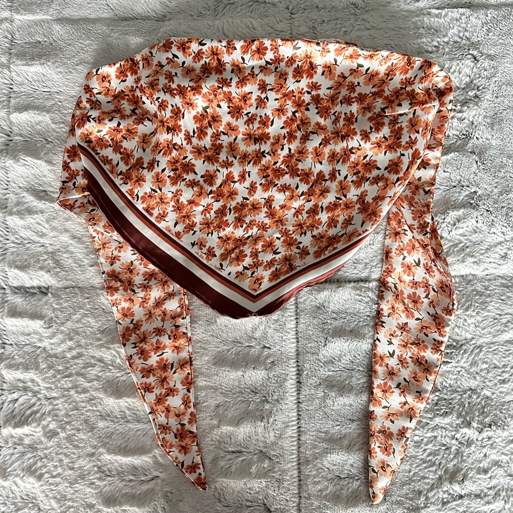Garage Tie Top; Size Small; in orange and white